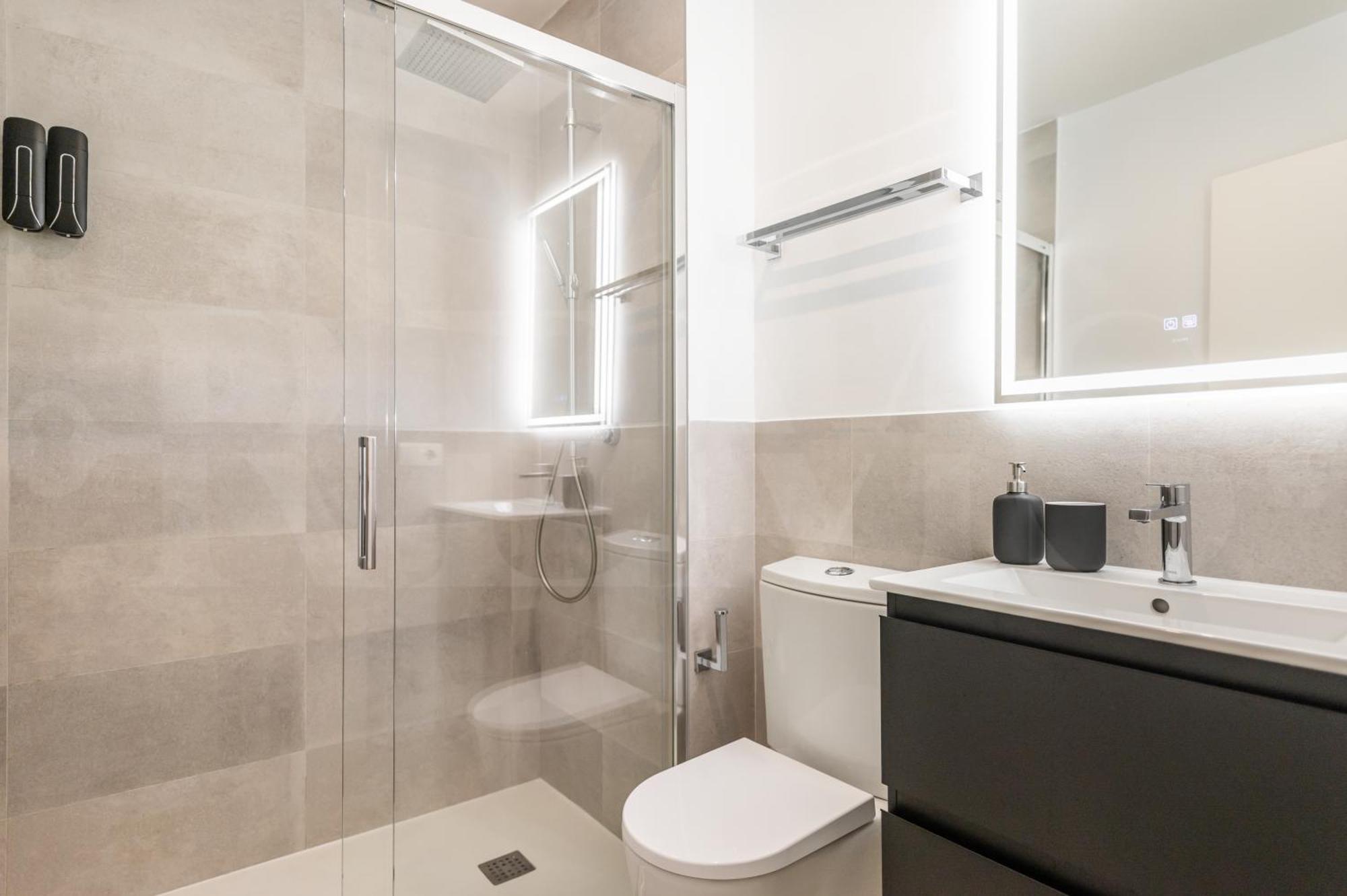 Modern Studio In The Heart Of Malaga By Rems Bagian luar foto