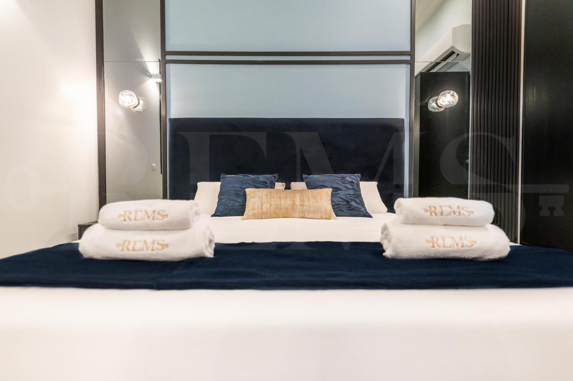 Modern Studio In The Heart Of Malaga By Rems Bagian luar foto
